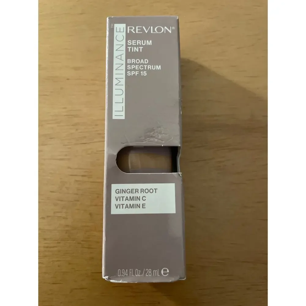 New Women’s Revlon Illuminance Tinted Serum SPF 15 Tan Sand #317